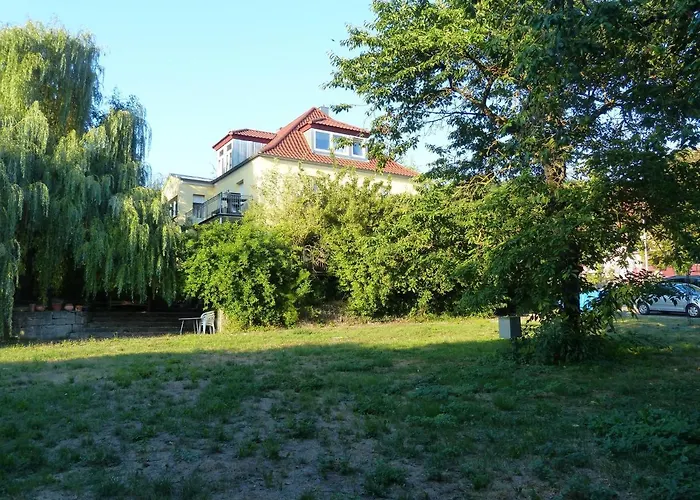 Ehemalige Rosengaertnerei Apartamento Randersacker